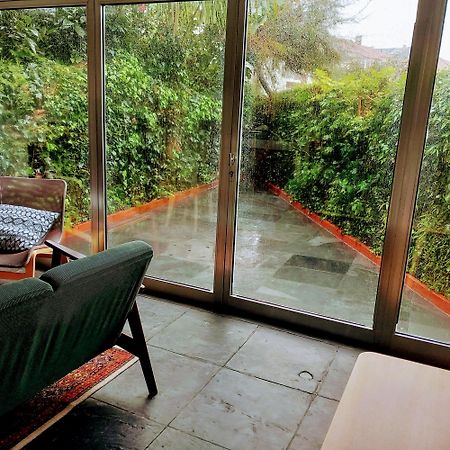 Apartment With Private Garden Porto Bagian luar foto