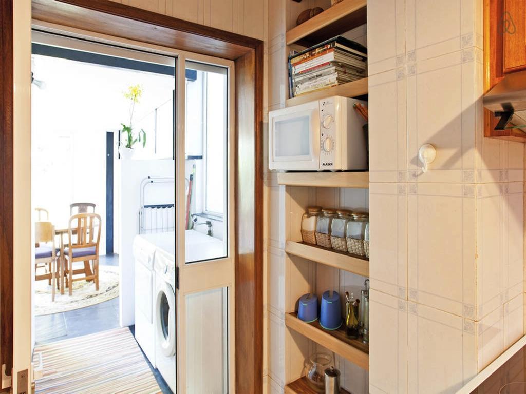 Apartment With Private Garden Porto Bagian luar foto