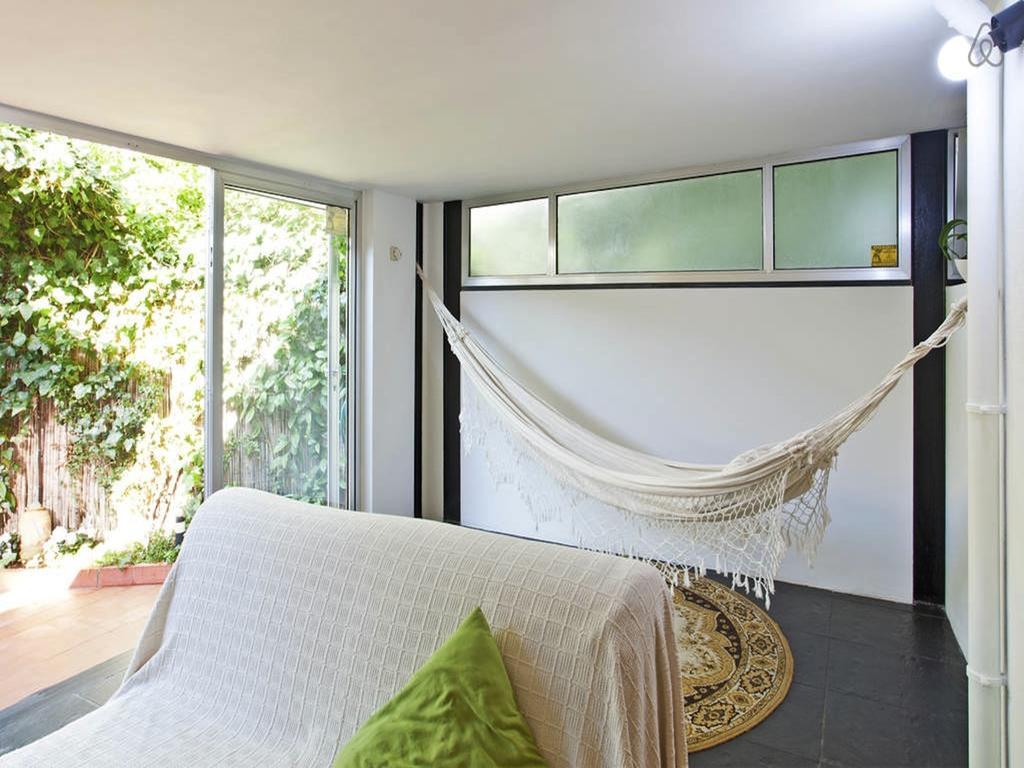 Apartment With Private Garden Porto Bagian luar foto