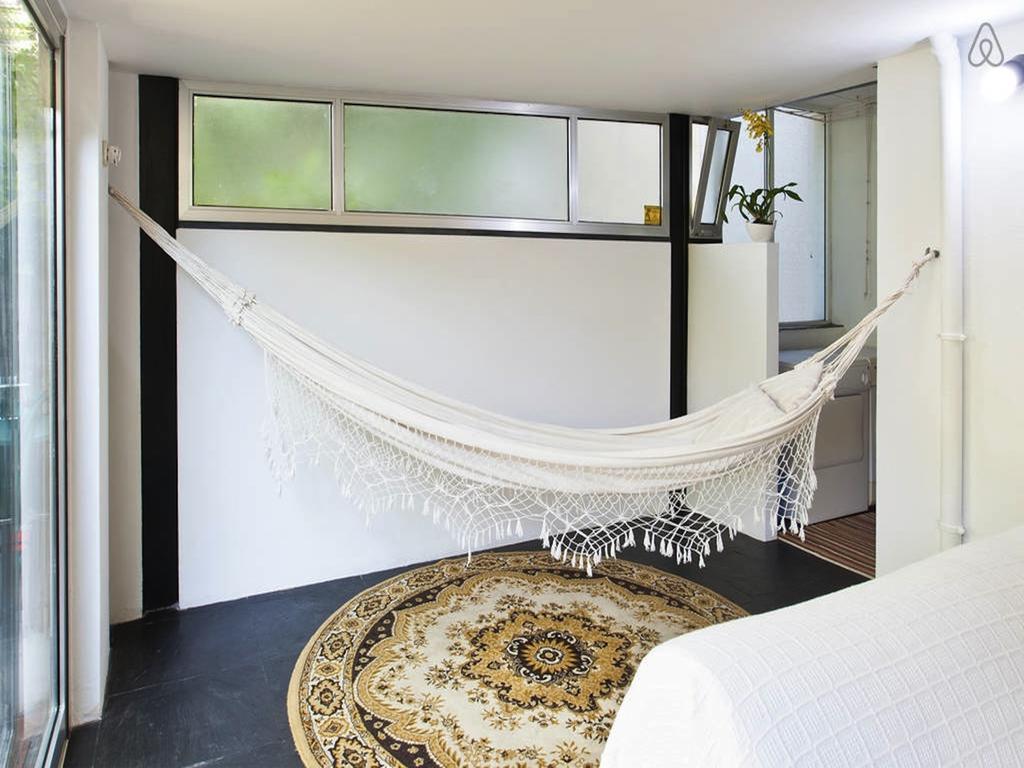Apartment With Private Garden Porto Bagian luar foto